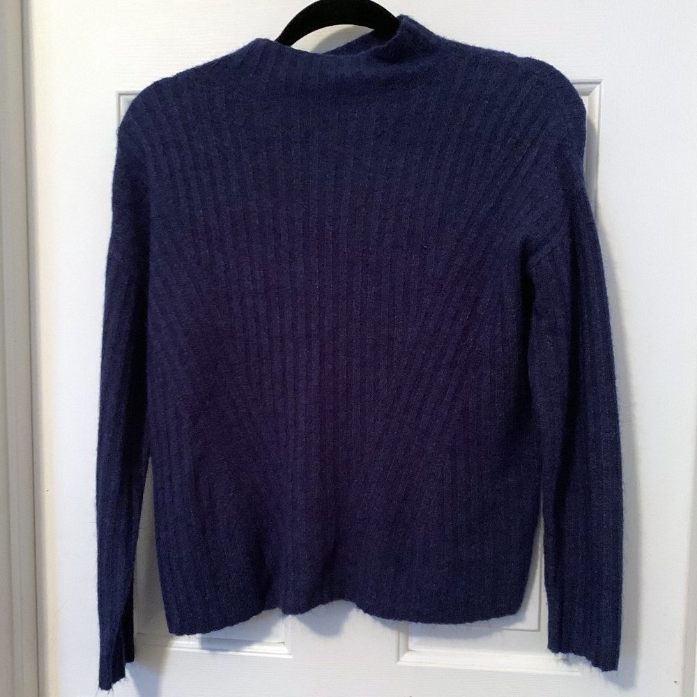 OLD NAVY BLUE SWEATER
